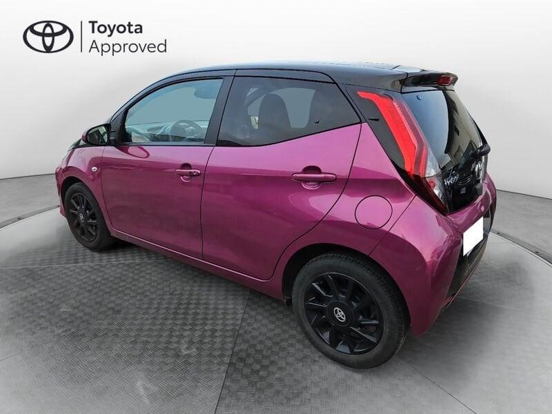 Toyota Aygo 1.0 VVT-i 72 CV 5 porte x-cite