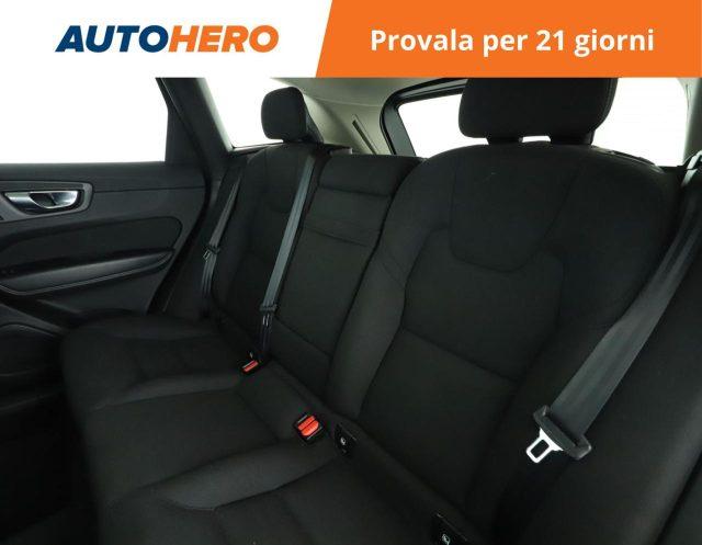 VOLVO XC60 B4 (d) Geartronic Momentum