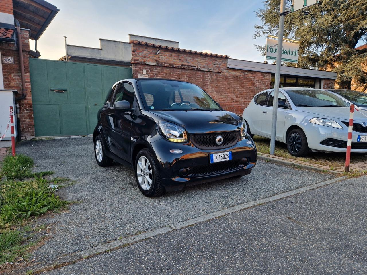 smart forTwo 1.0 7CV "60.300 km" AUTOMATICA, Bluetooth, Cruise