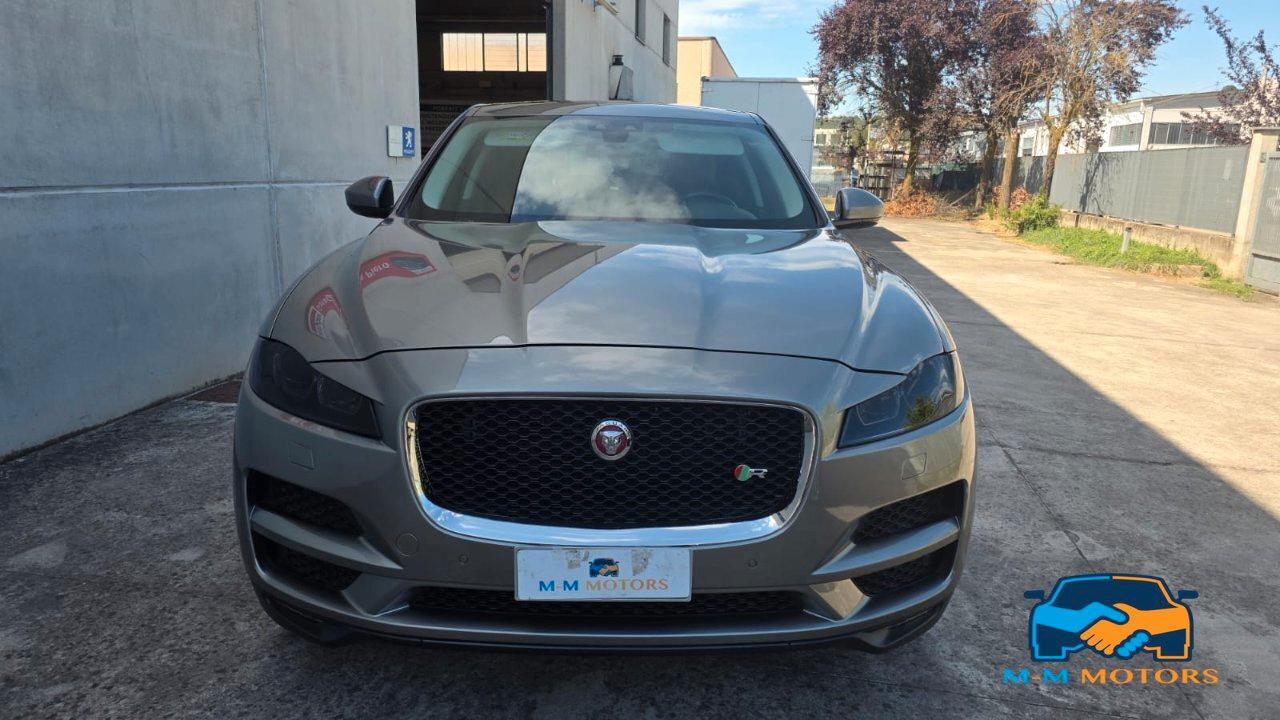 Jaguar F-Pace 2.0d i4 Portfolio awd 240cv auto my18
