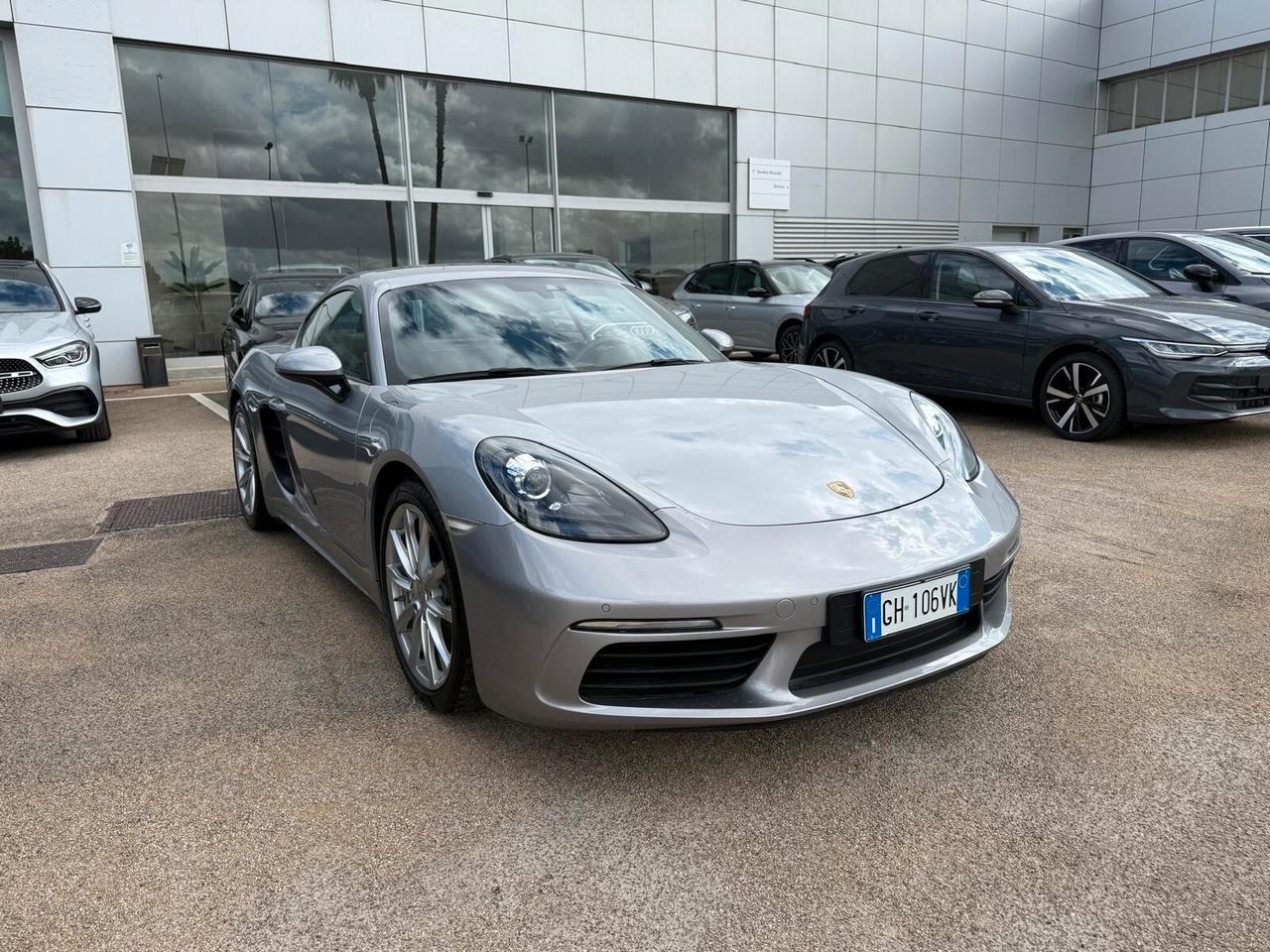 Porsche 718 Spyder Cayman 2.0