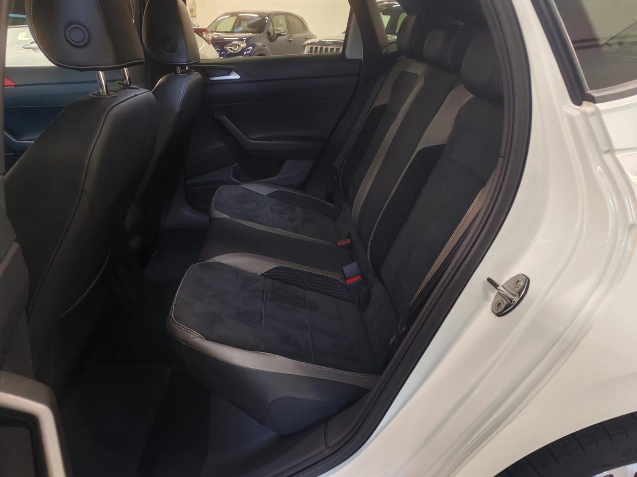 Volkswagen Polo 2.0 TSI DSG GTI BlueMotion Technology