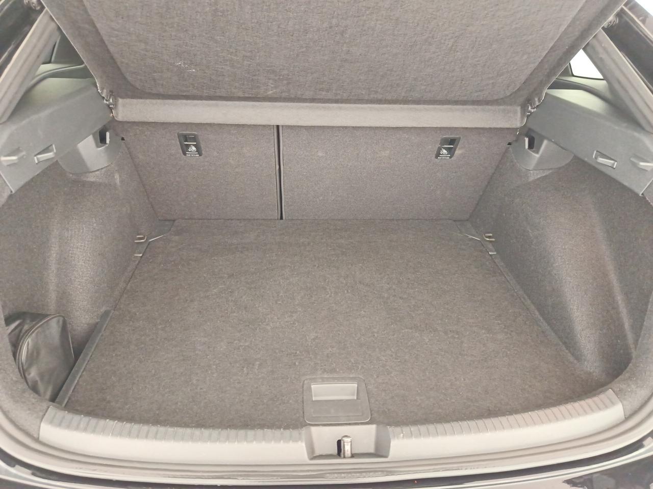 VOLKSWAGEN Taigo - Taigo 1.0 TSI 115 CV R-Line