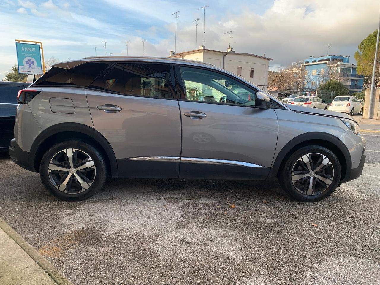 Peugeot 3008 BlueHDi 120 S&S "Allure" Unicoprop.