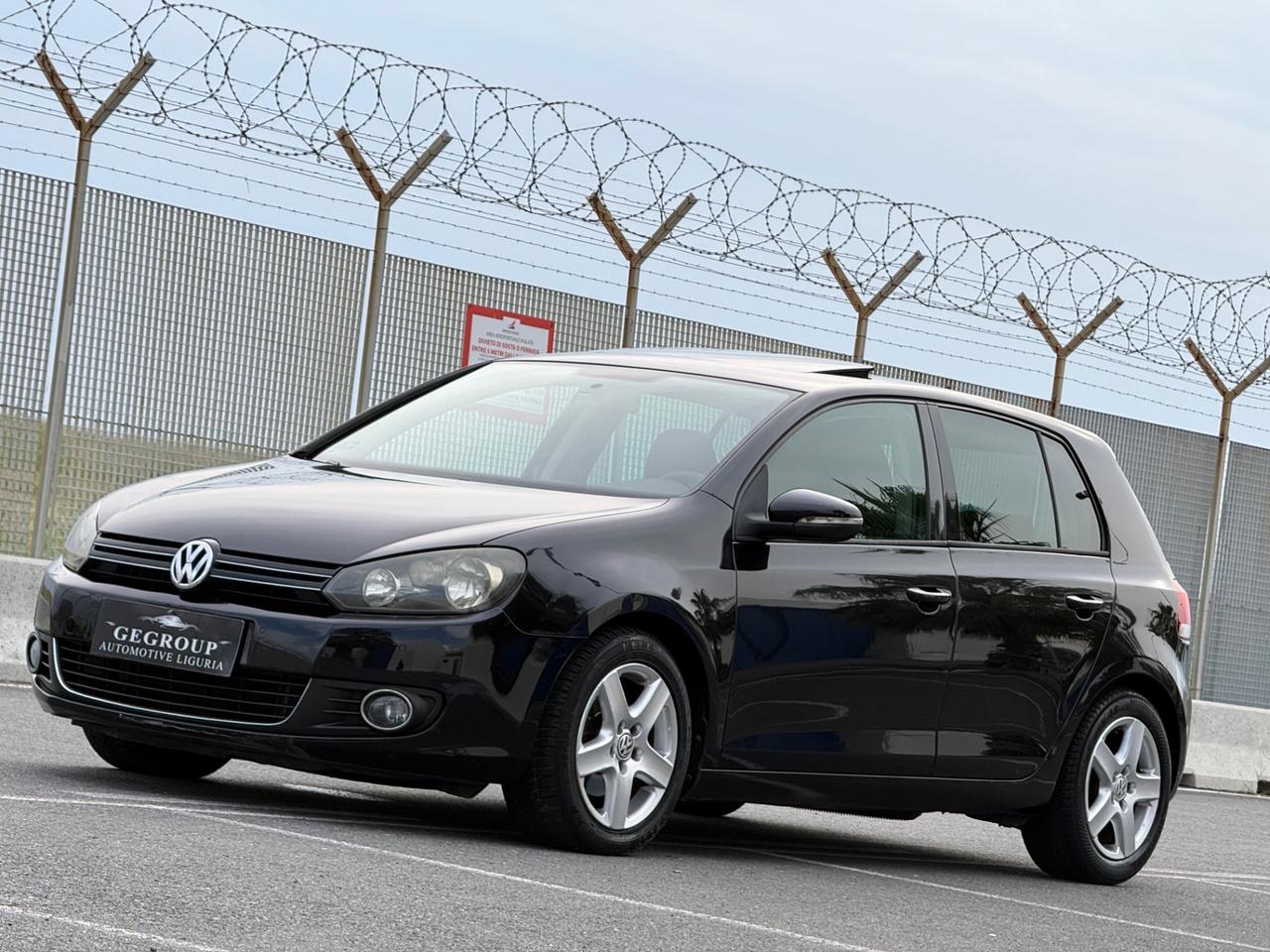 Volkswagen Golf 2.0 TDI 140CV DPF DSG 5p. Highline-TETTO-FULL