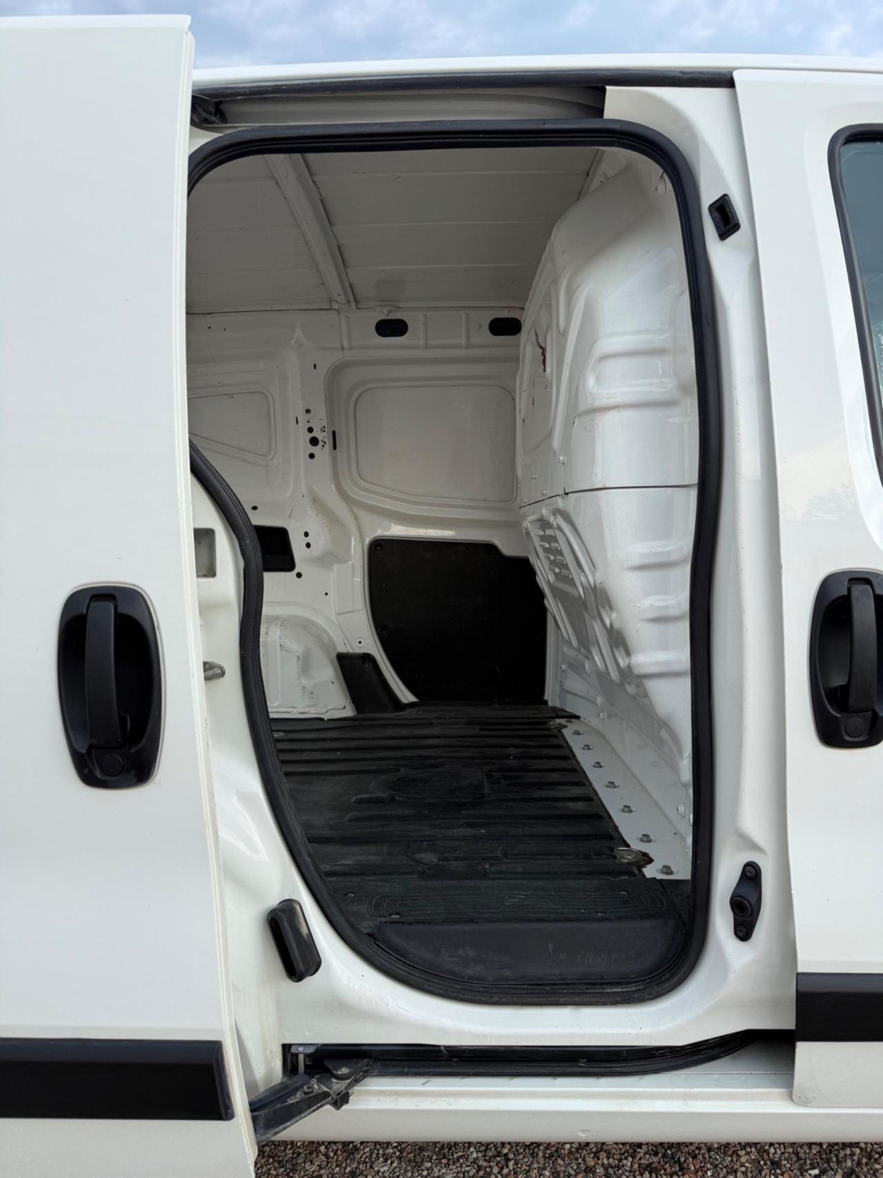 Fiat Fiorino 1.3 MJT 95CV Cargo
