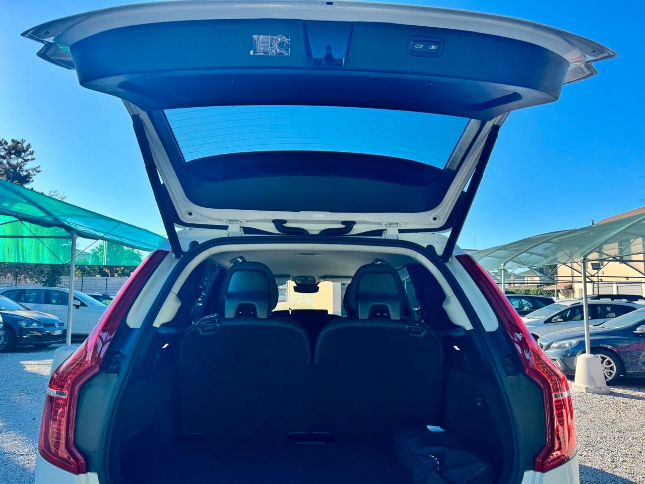Volvo XC 90 XC90 B5 (d) AWD automatico 7 posti Plus Bright