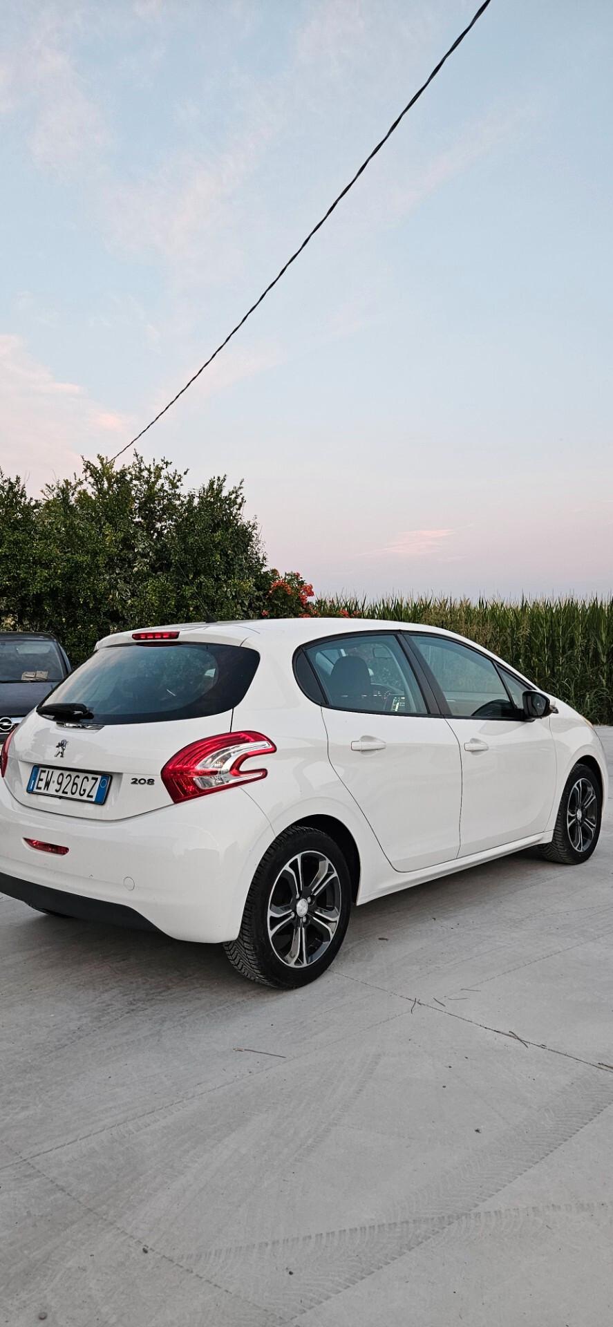Peugeot 208 1.2 VTi 82 CV 5 porte Active