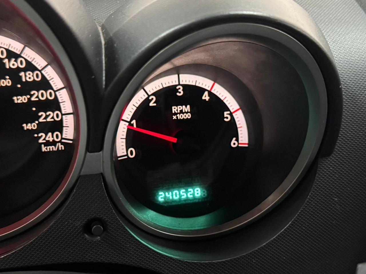 Dodge Nitro 2.8 CRD SE 4WD