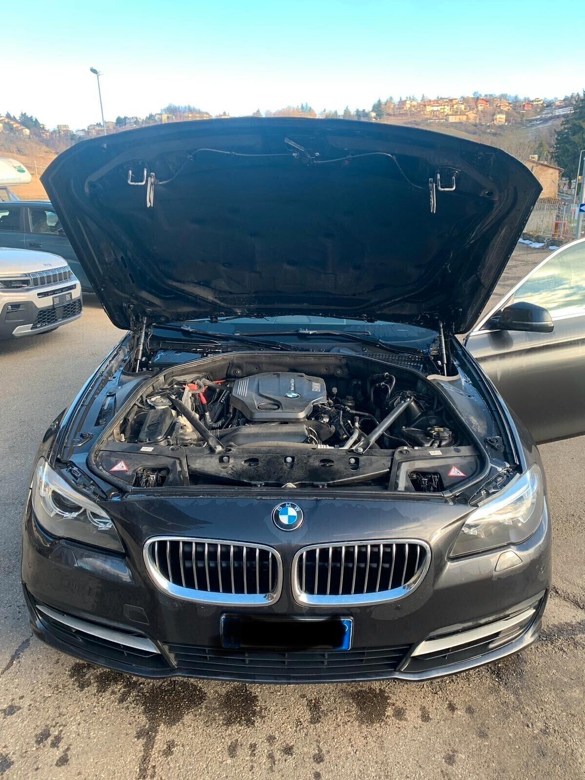 Bmw 520 tdi xdrive ful optional-anno 2015-km 175000-garanzia-tagliandato-ottime condizioni generali