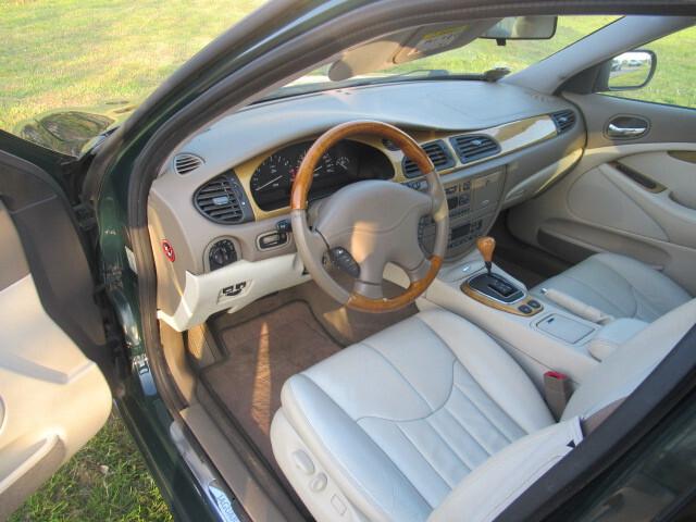 Jaguar S-Type 3.0 V6 Executive (ASI Bollo 140euro)