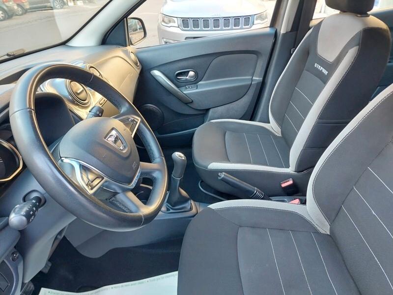 Dacia Sandero Stepway 1.0 TCe 100 CV ECO-G Comfort