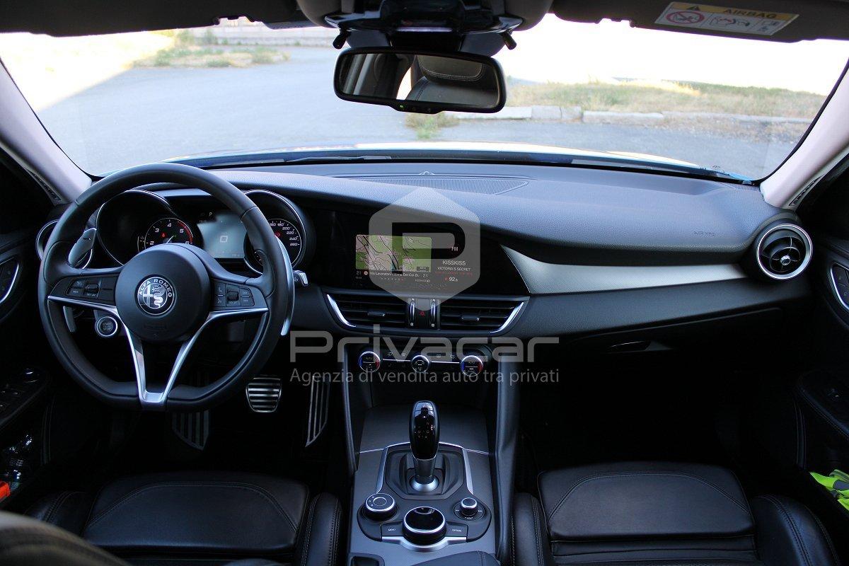 ALFA ROMEO Giulia 2.2 Turbodiesel 210 CV AT8 AWD Q4 Veloce