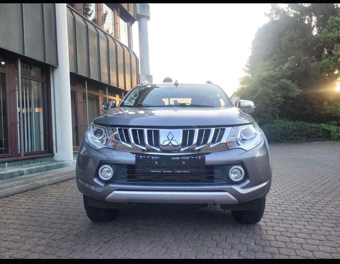 Mitsubishi L200 2.4 DI-D/181CV Double Cab Spartan Hp SDA Special Ed.