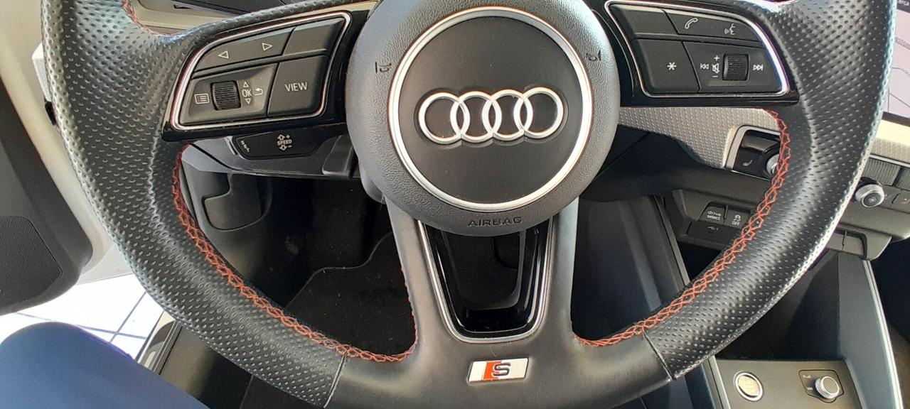 Audi A1 citycarver 25 TFSI Admired