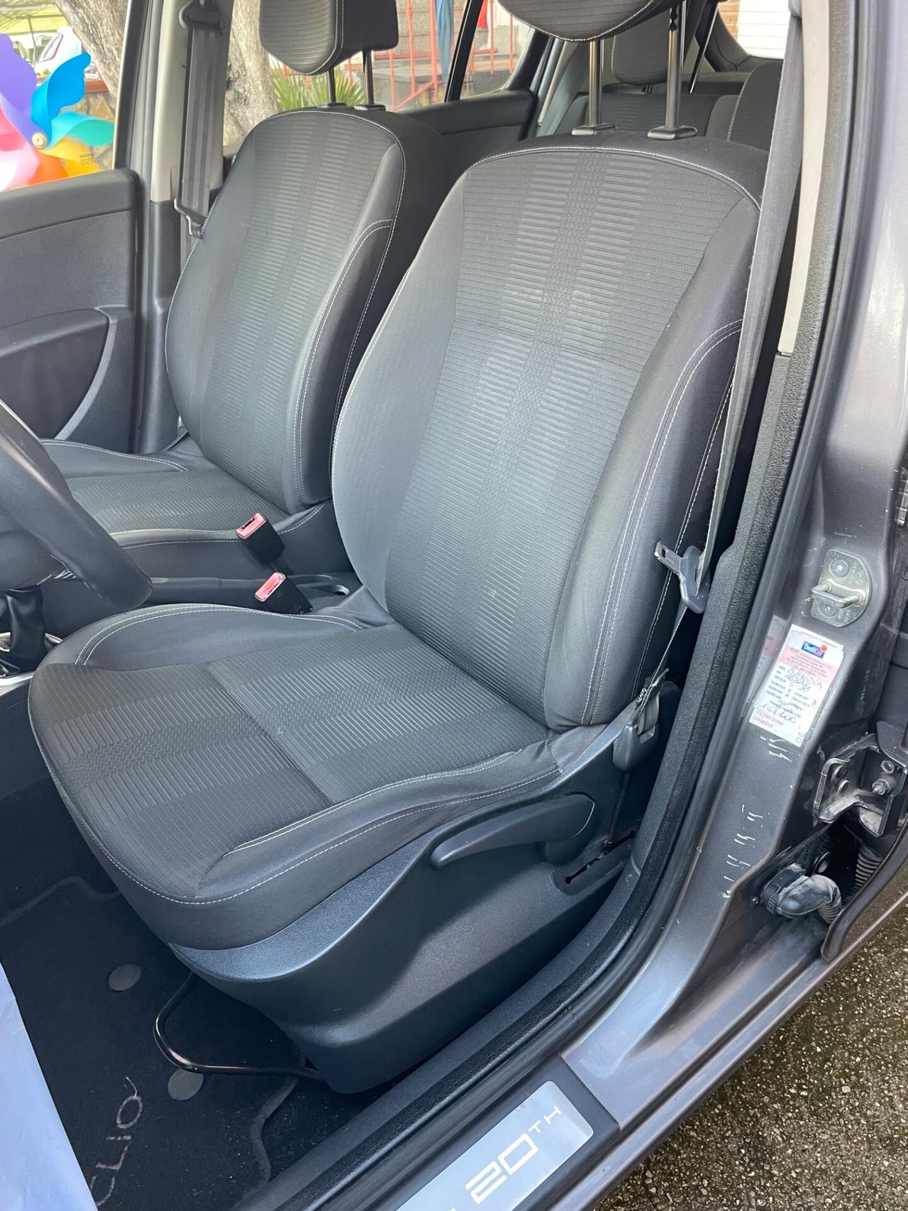 Renault Clio 1.2 5P Live! TAGLIAD DISTRIBUZIONE NEOPATENTATI