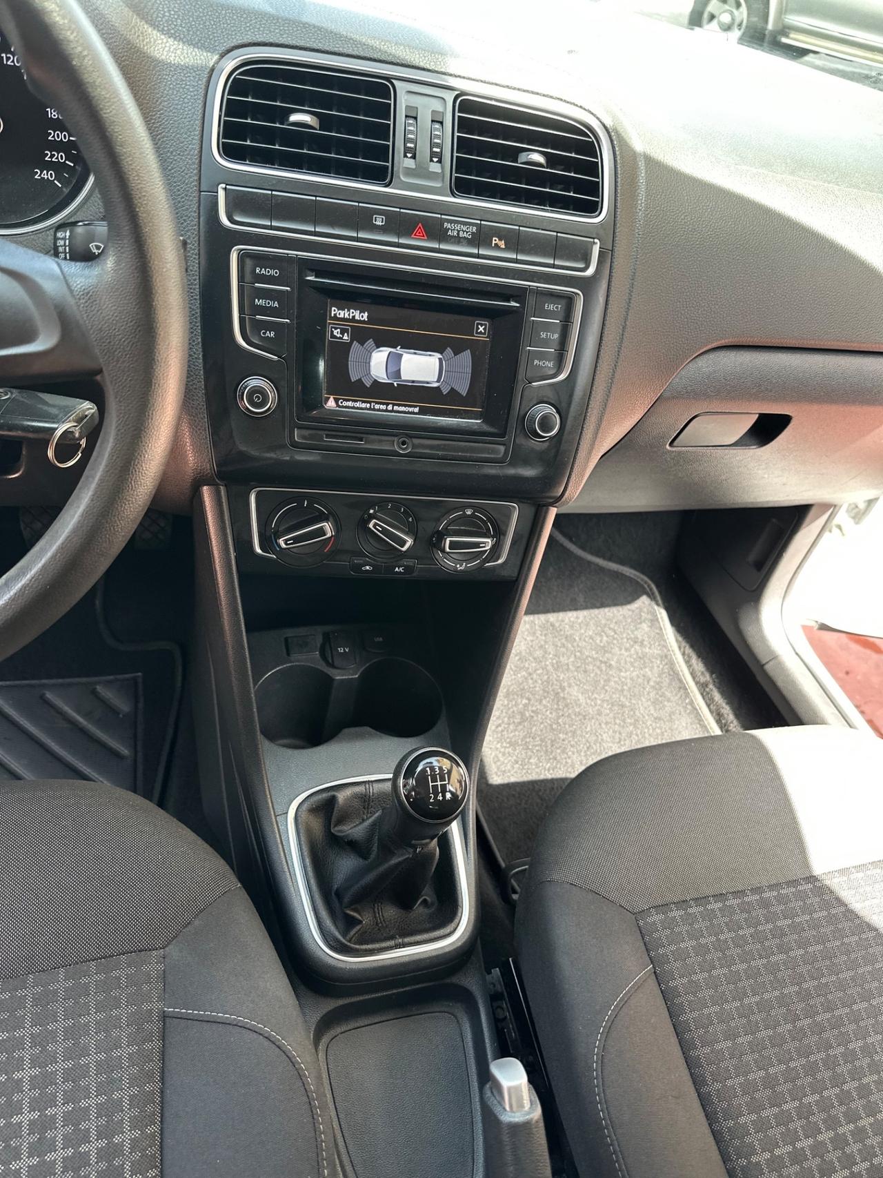 Volkswagen Polo 1.0 MPI 75 CV 5p. Fresh