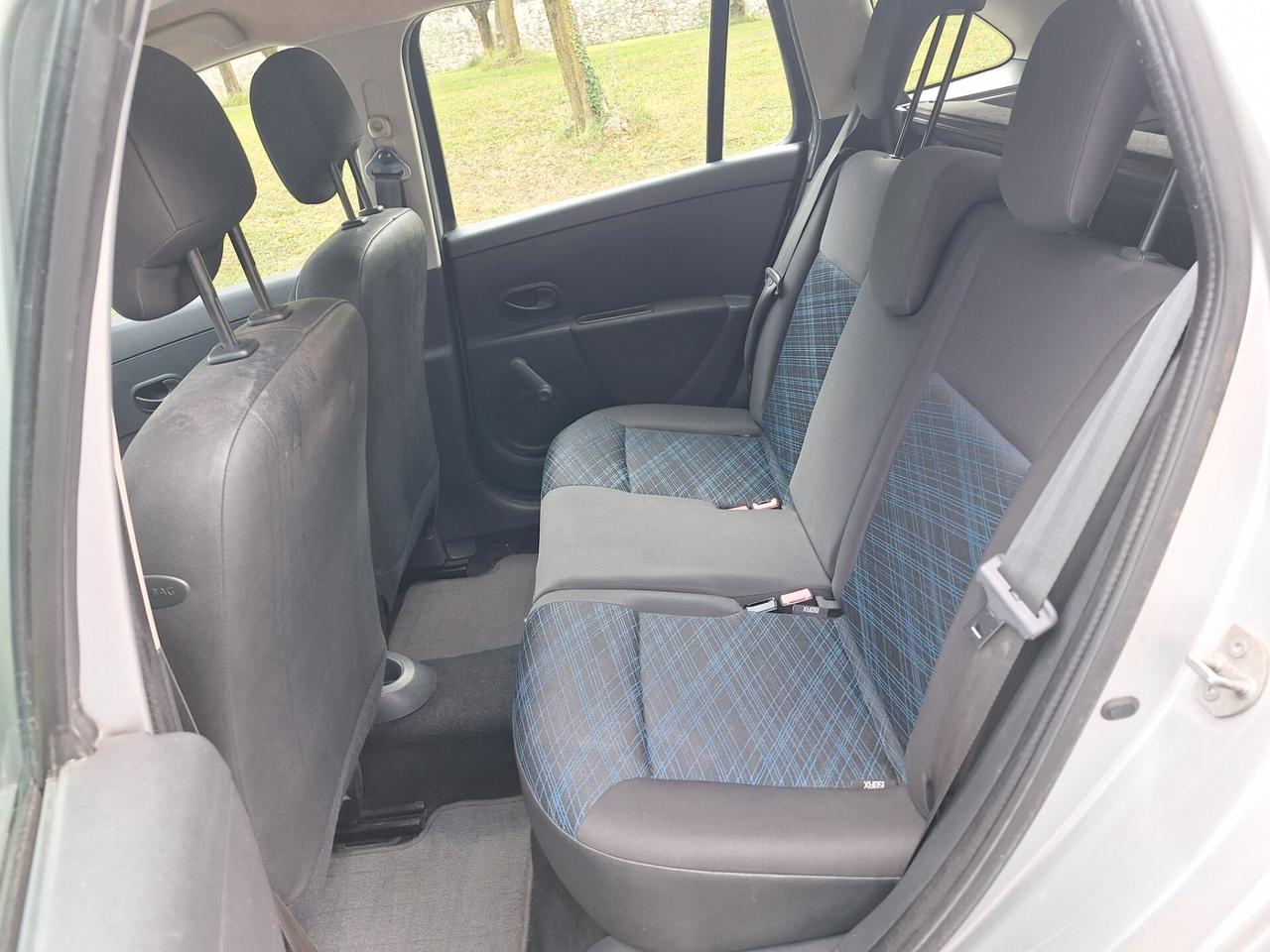 Renault Clio 1.2 B/GPL 75 CAVALLI OK NEOPATENTATI - 2008