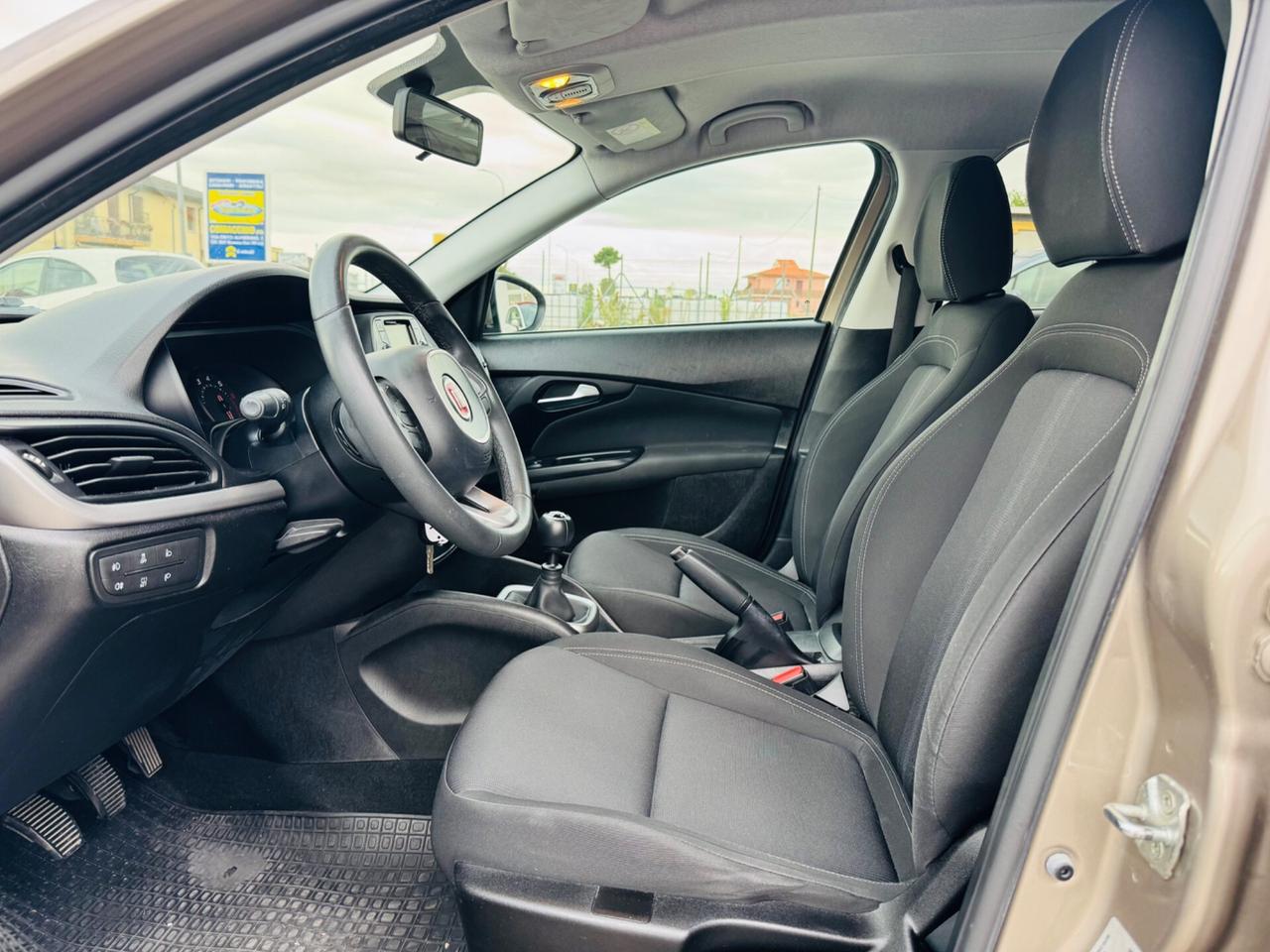 Fiat Tipo 1.4 5 porte Lounge 95 cv