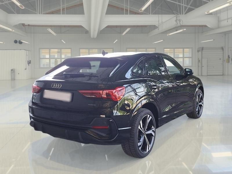 AUDI Q3 SPORTBACK 40 TDI quattro S tronic Quattro Edition