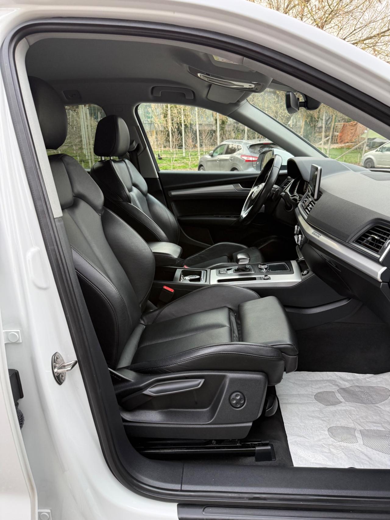 Audi Q5 2.0 TDI 190 CV quattro S tronic Sport