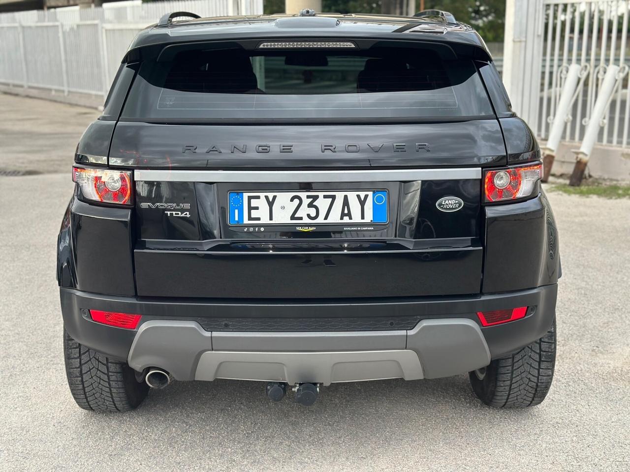Range Evoque 2.2 TD4 150CV Pure Tech AUTOMATICO
