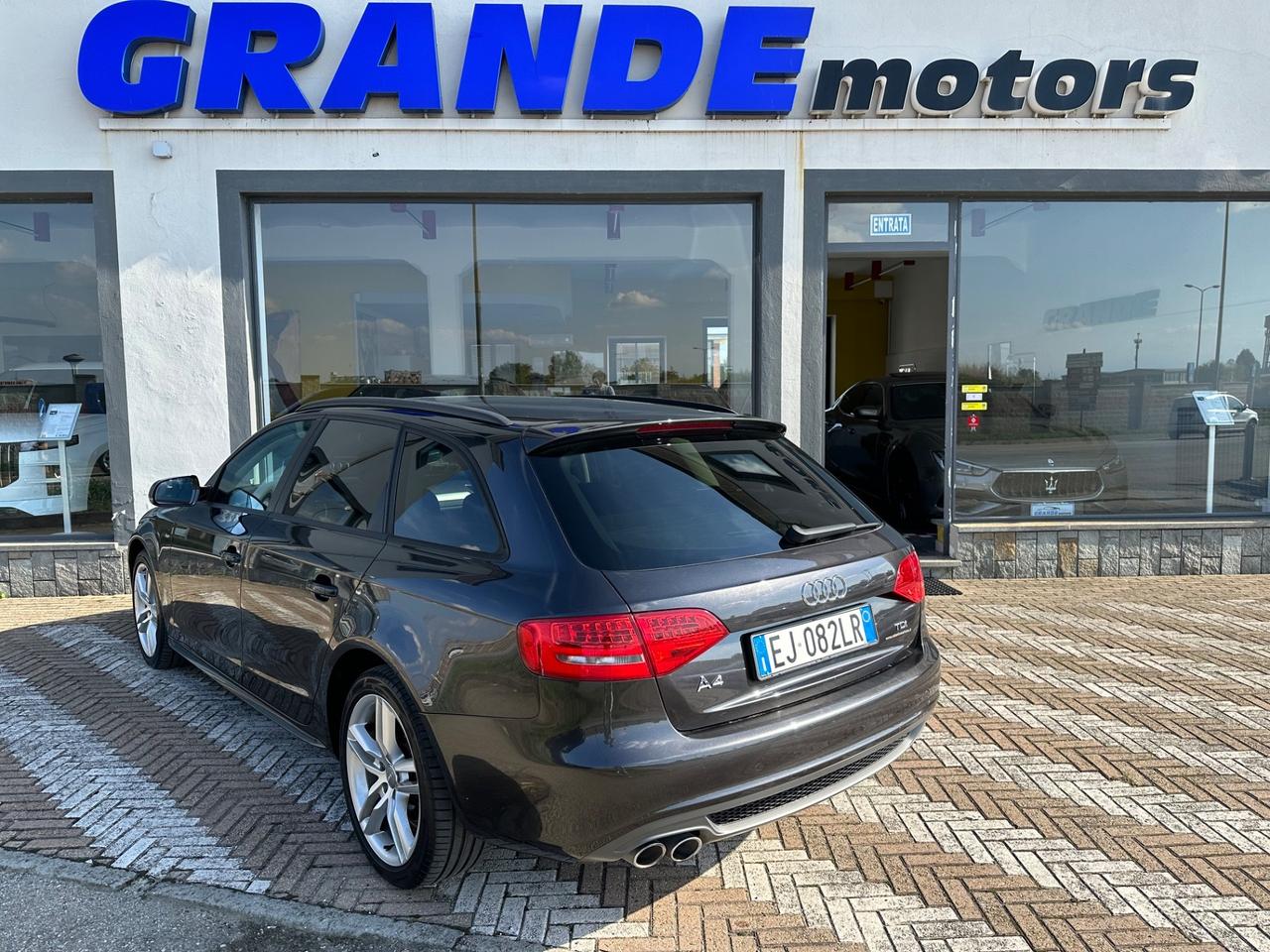 AUDI A4 Avant 2.0 TDI Sline TETTO APRIBILE