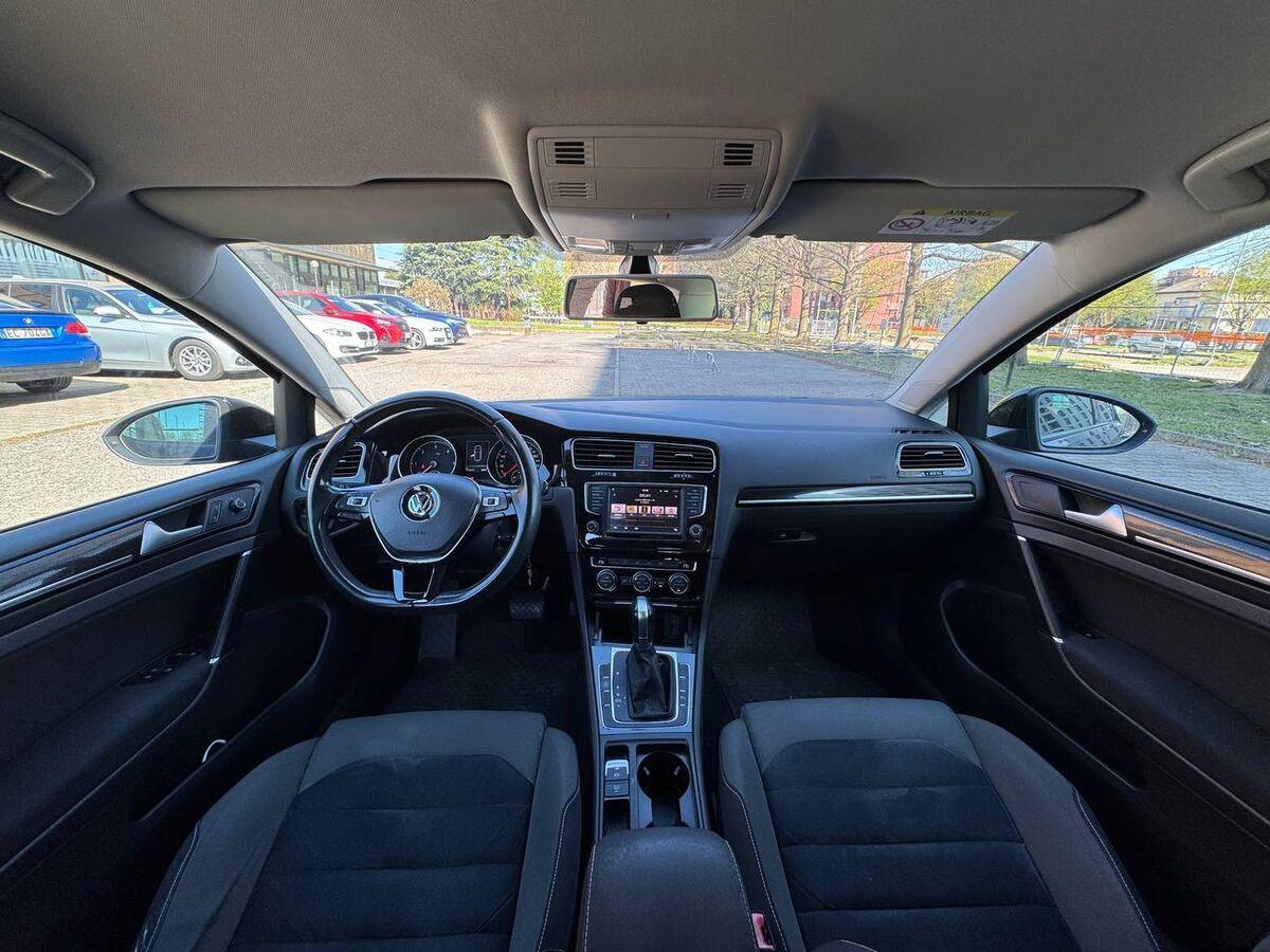 Volkswagen Golf 2.0 tdi Highline Executive 150cv 5p dsg E6