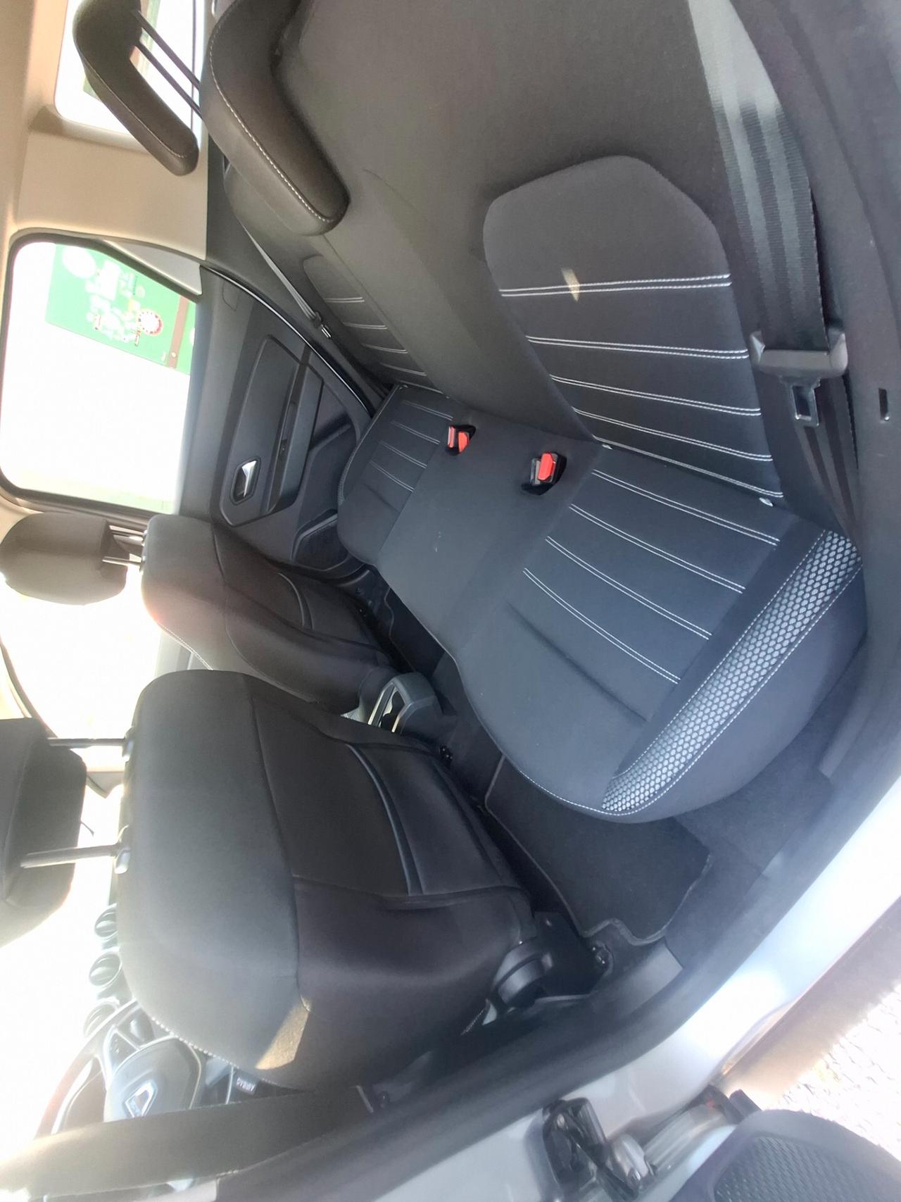 Dacia Duster 1.0 TCe 100 CV ECO-G 4x2 15th Anniversary