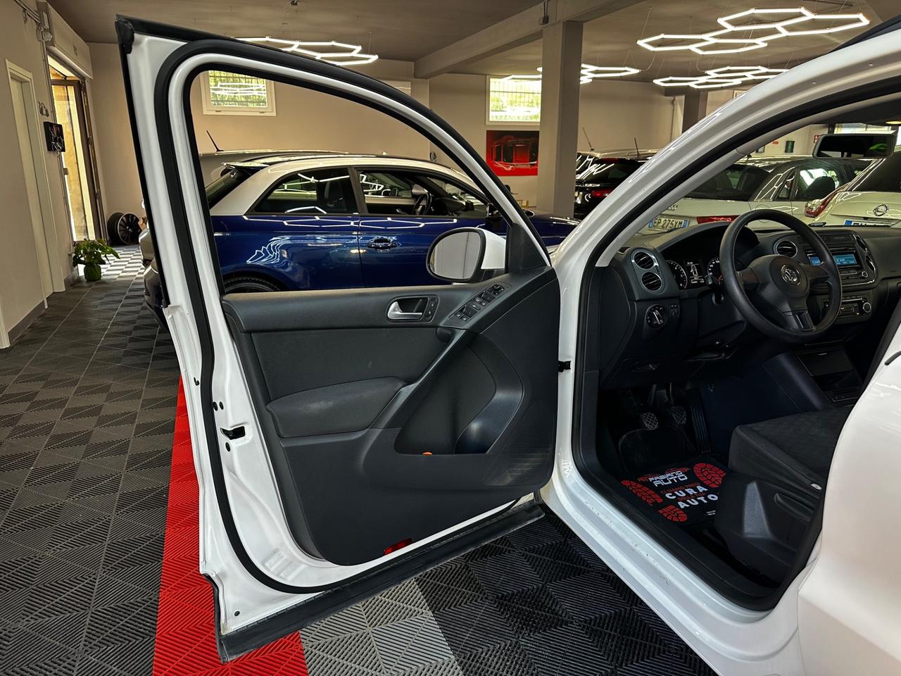 Volkswagen Tiguan 2.0 TDI BlueMotion - FABIANOAUTO