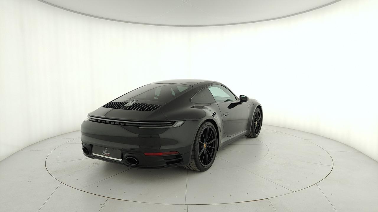 PORSCHE 911 Coupe 3.0 Carrera 4 auto