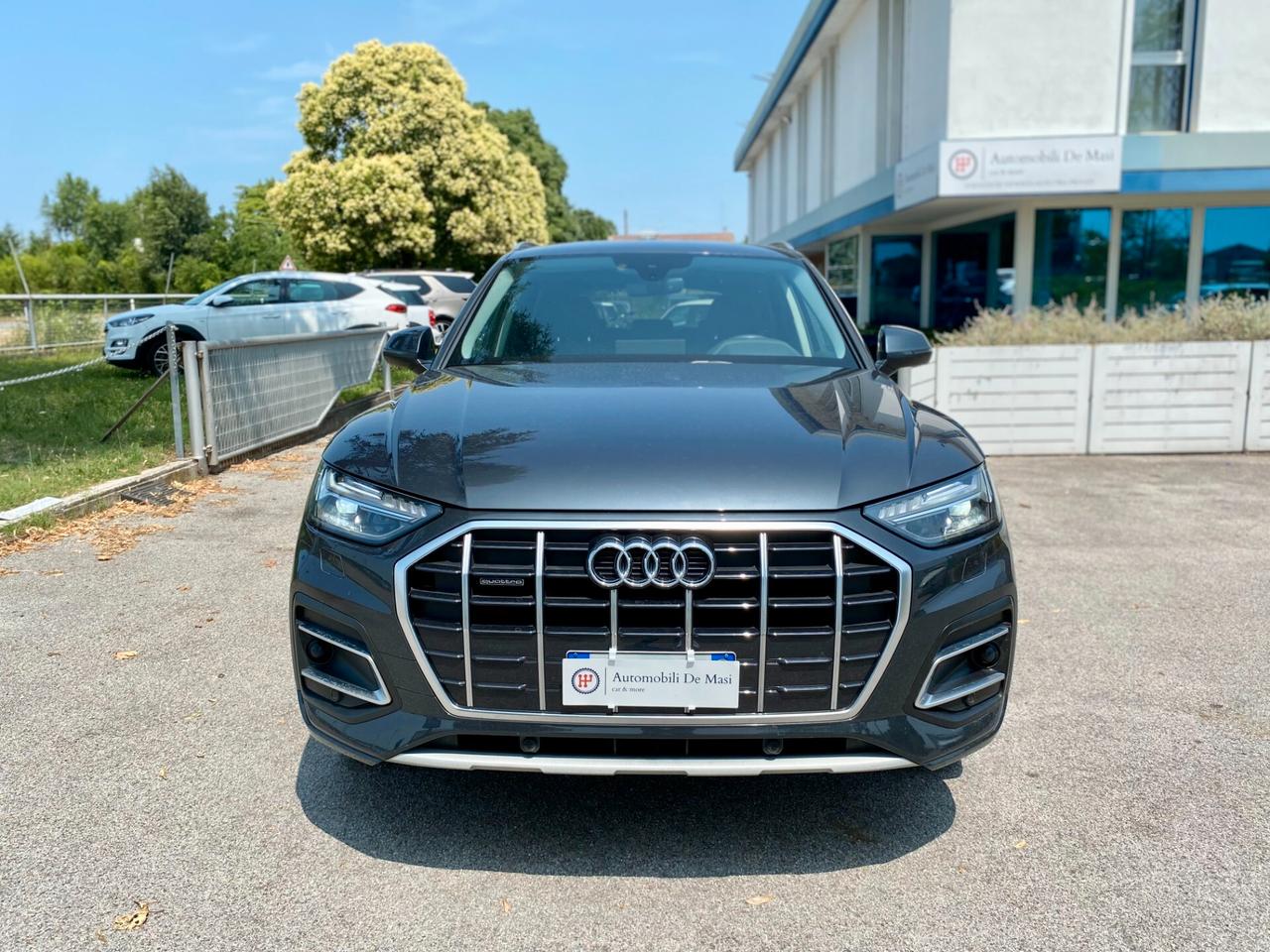 Audi Q5 40 2.0 tdi mhev 12V quattro s-tronic 204cv FARI MATRIX