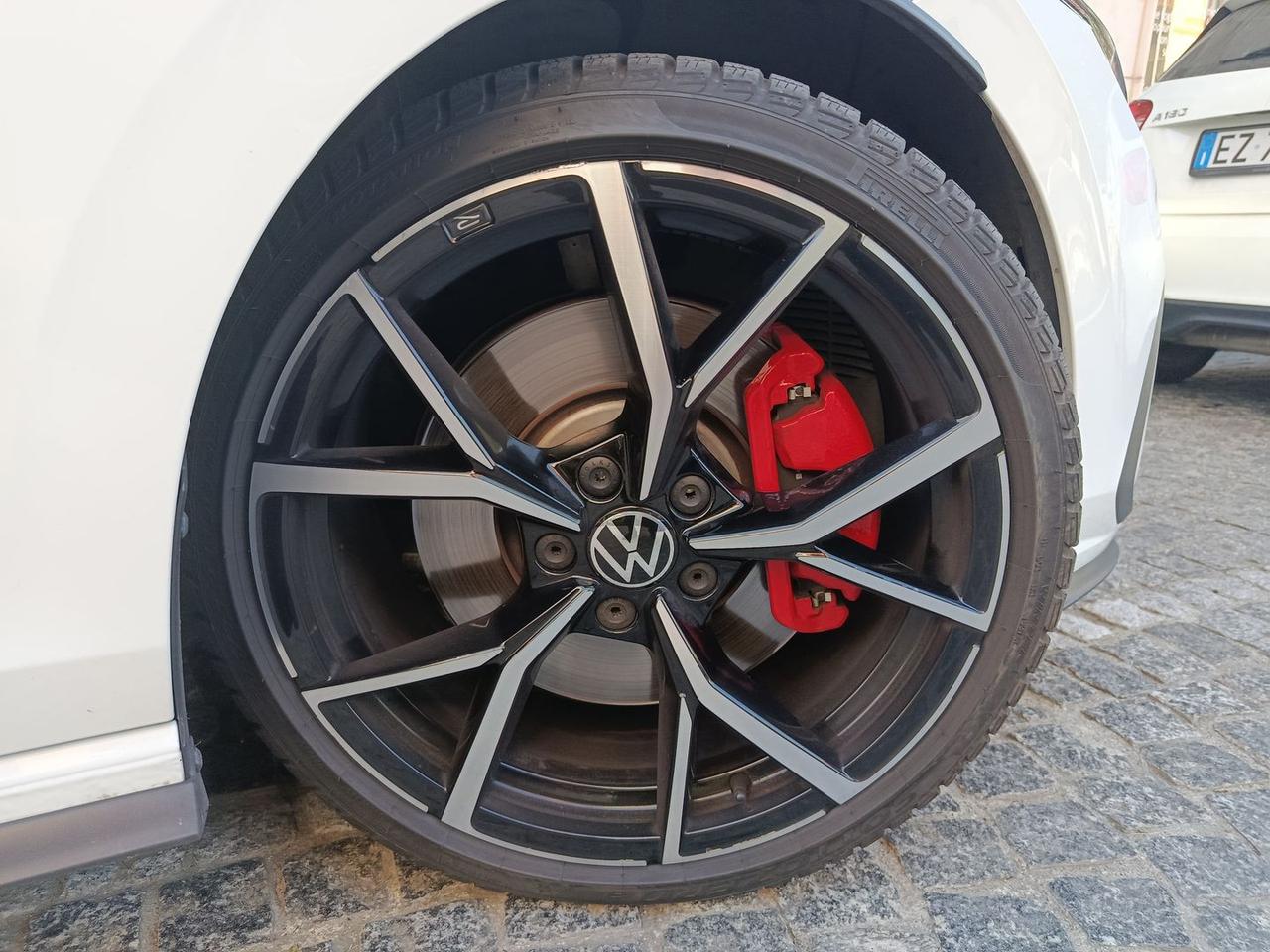 Volkswagen Golf Ultimate 2.0 TSI GTI #10337