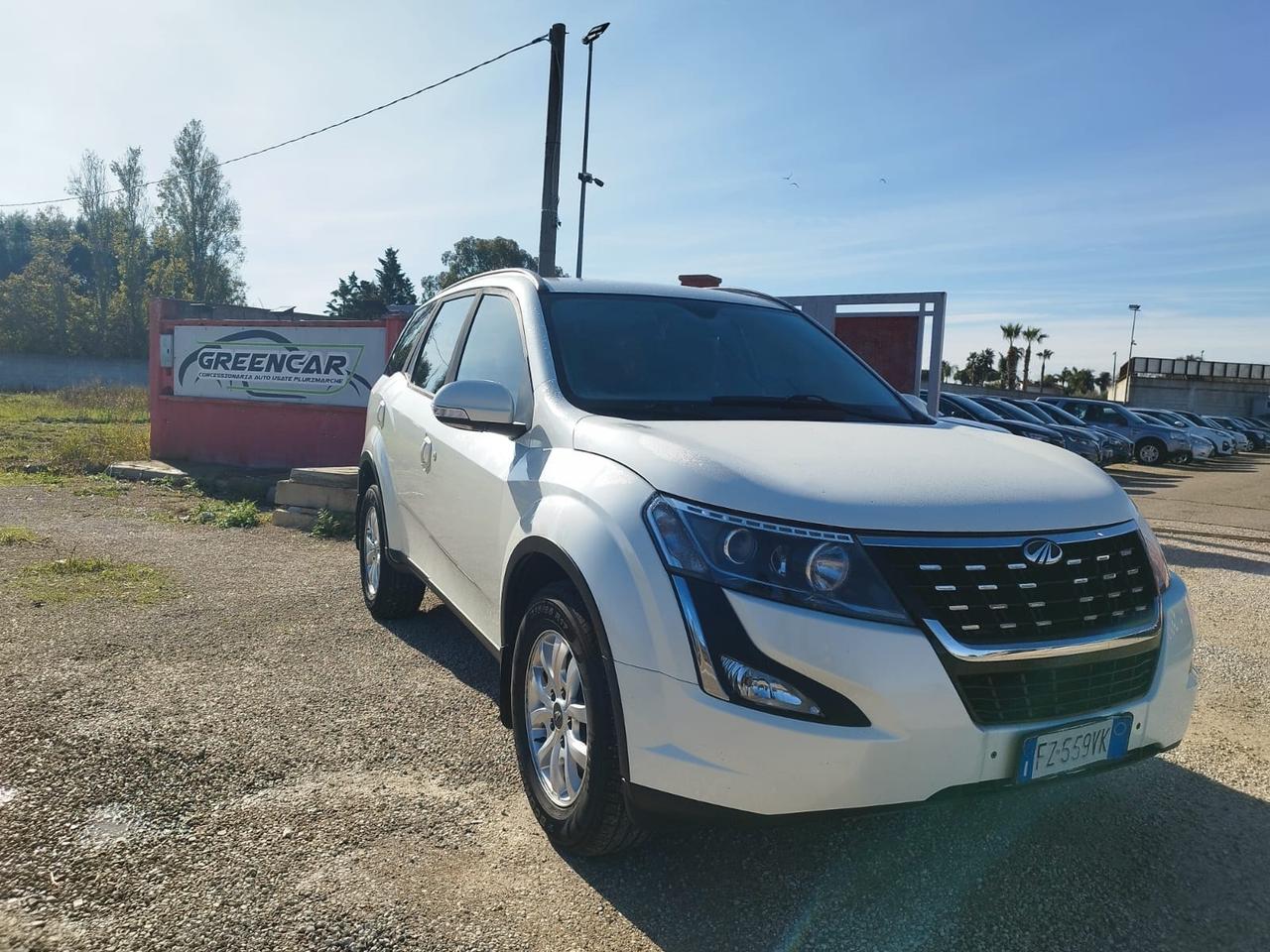 Mahindra XUV500 2.2 16V AWD W8