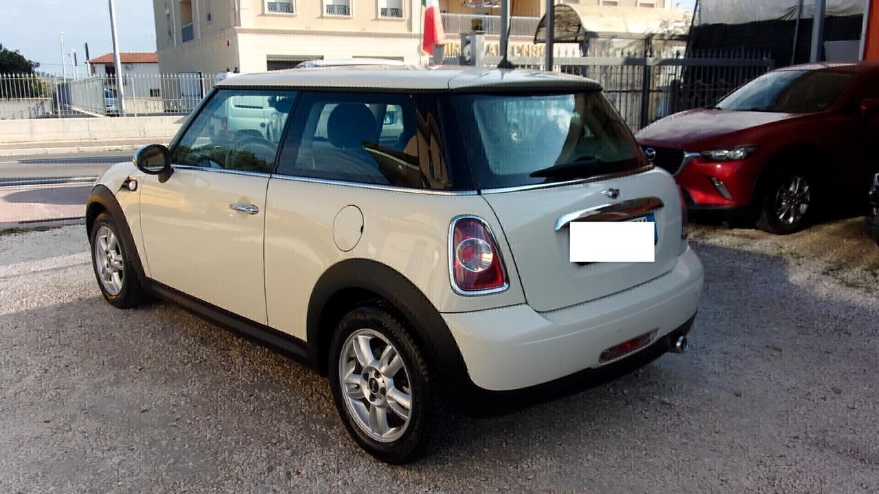 Mini 1.6 16V Cooper D