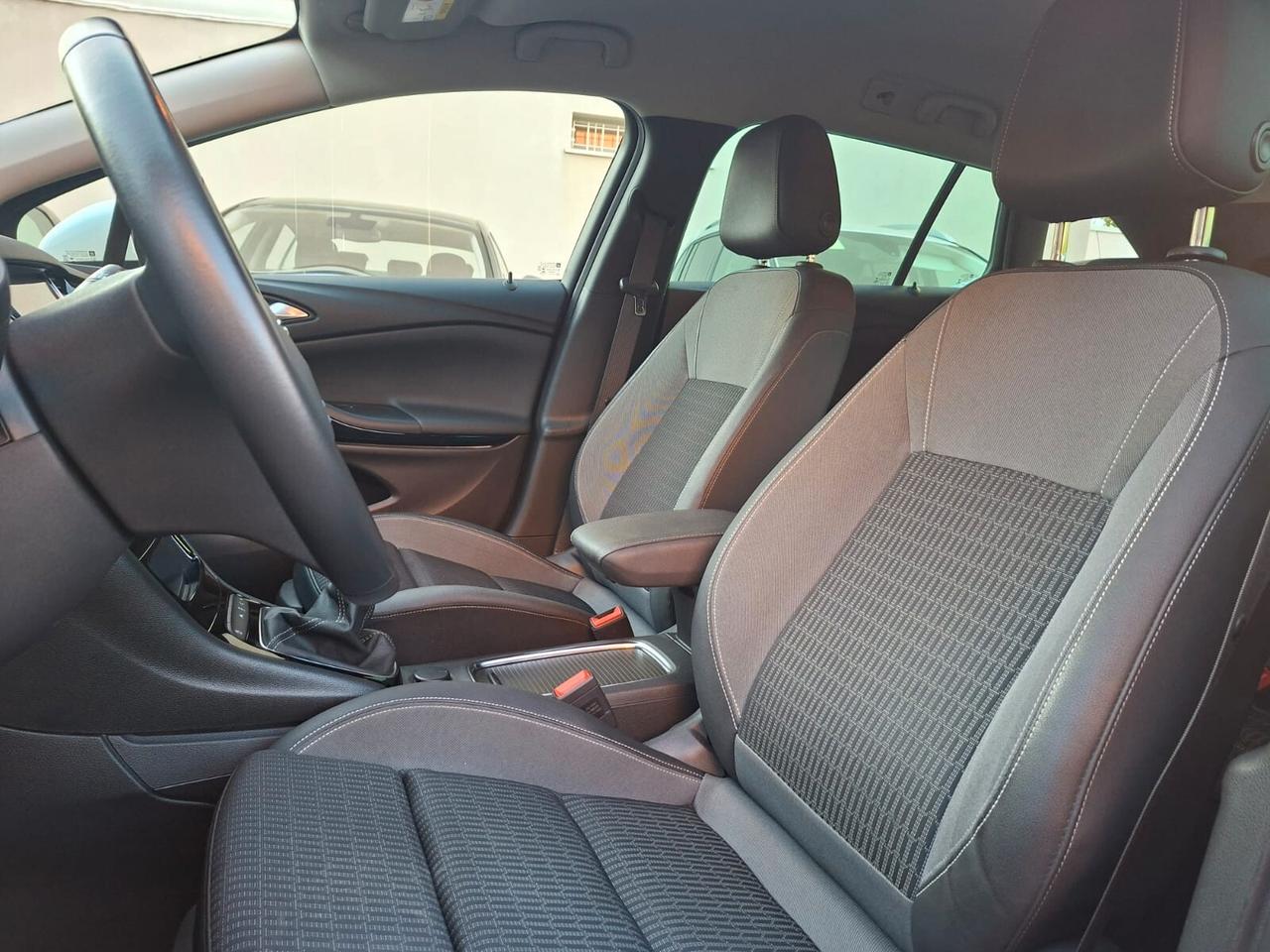 Opel Astra 1.5 CDTI 105 CV Ultimate