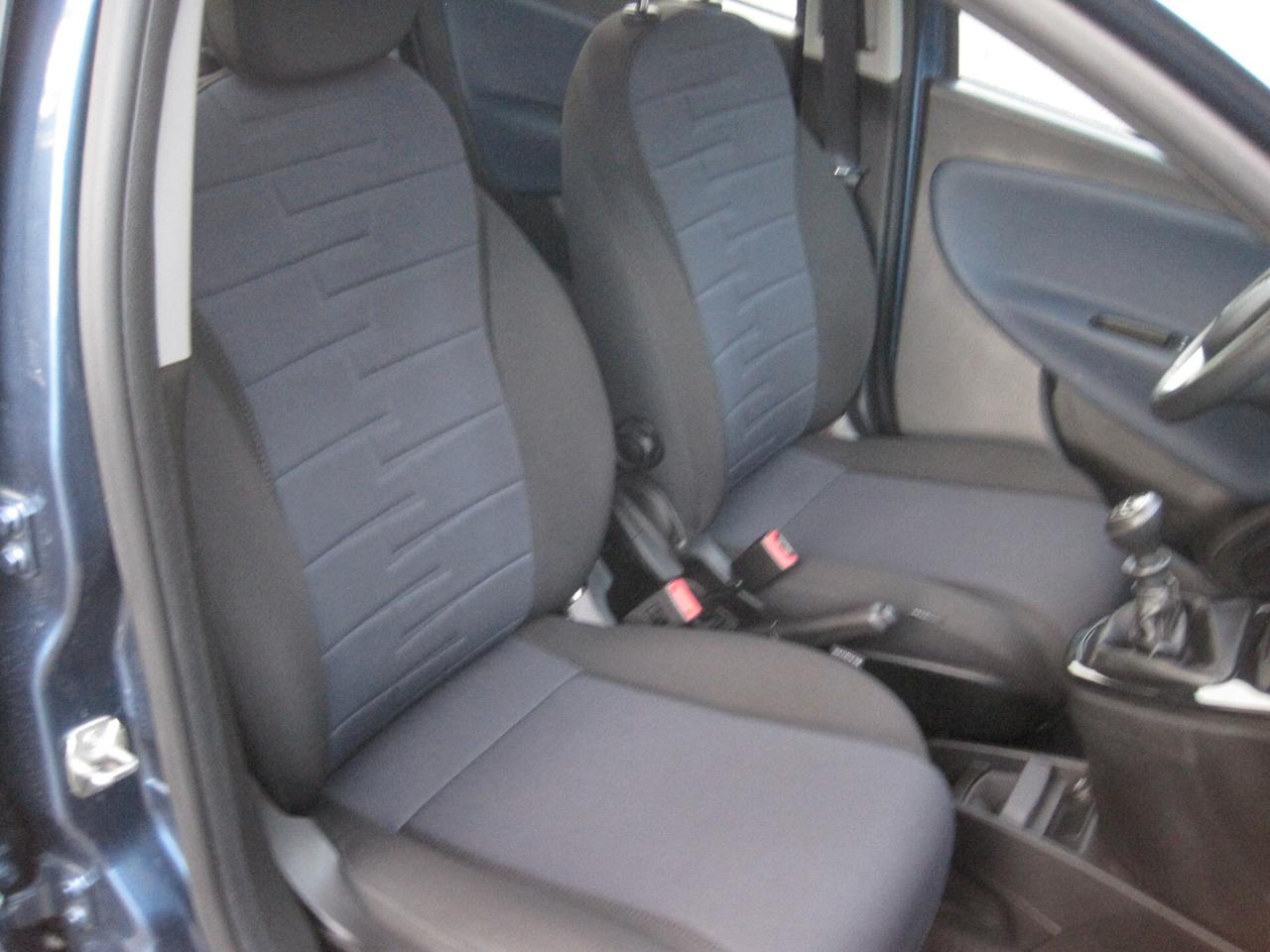 Lancia Ypsilon 1.0 FireFly 5 porte S&S Hybrid Platino