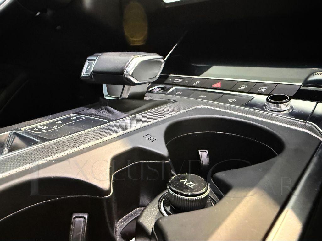 AUDI - A6 Avant