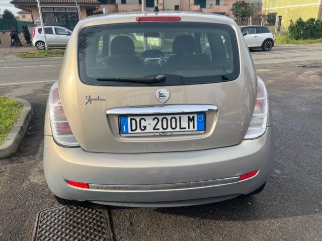 LANCIA Ypsilon 1.4 16V Oro Bianco