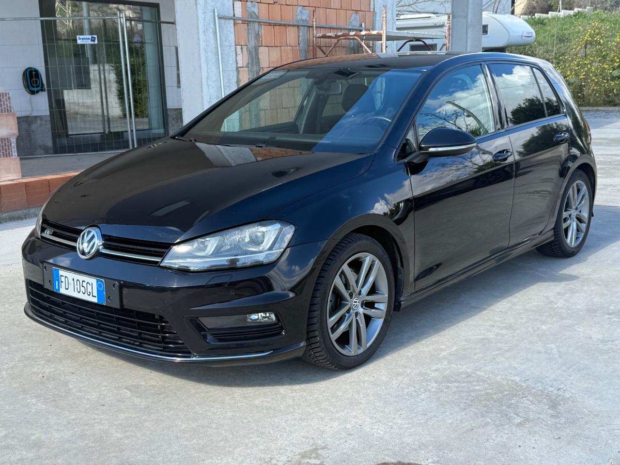 Volkswagen Golf 2.0 TDI 5p. R-Line BlueMotion Technology