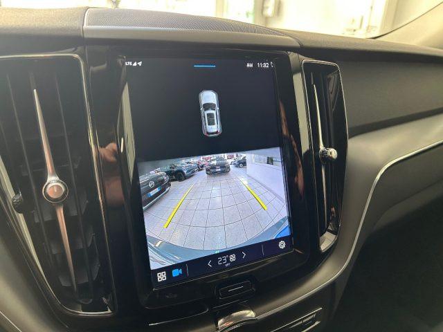VOLVO XC60 B4 (d) AWD automatico Core