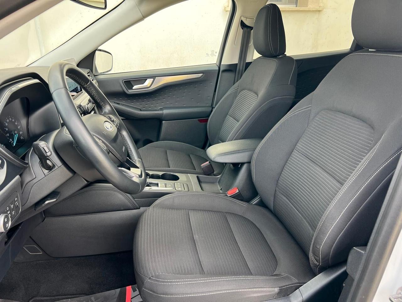 Ford Kuga 1.5 120 CV aut. Titanium NAVI PARK LED CRUISE