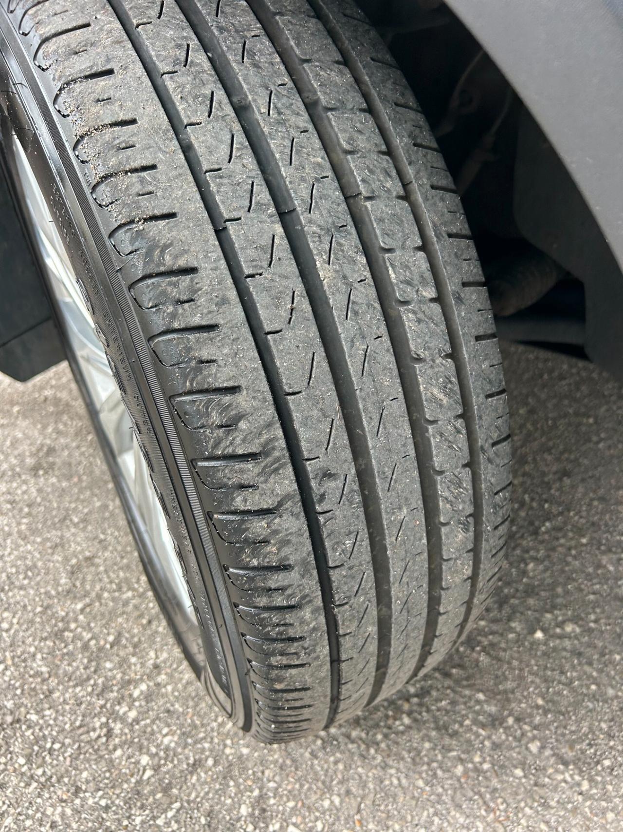 " DA VETRINA " Volkswagen Tiguan 2.0 TDI DSG Business