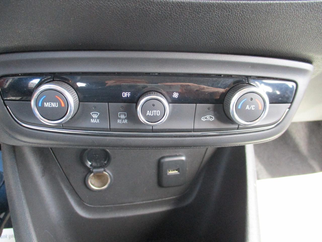 Opel Crossland 1.2 12V Start&Stop Design & Tech