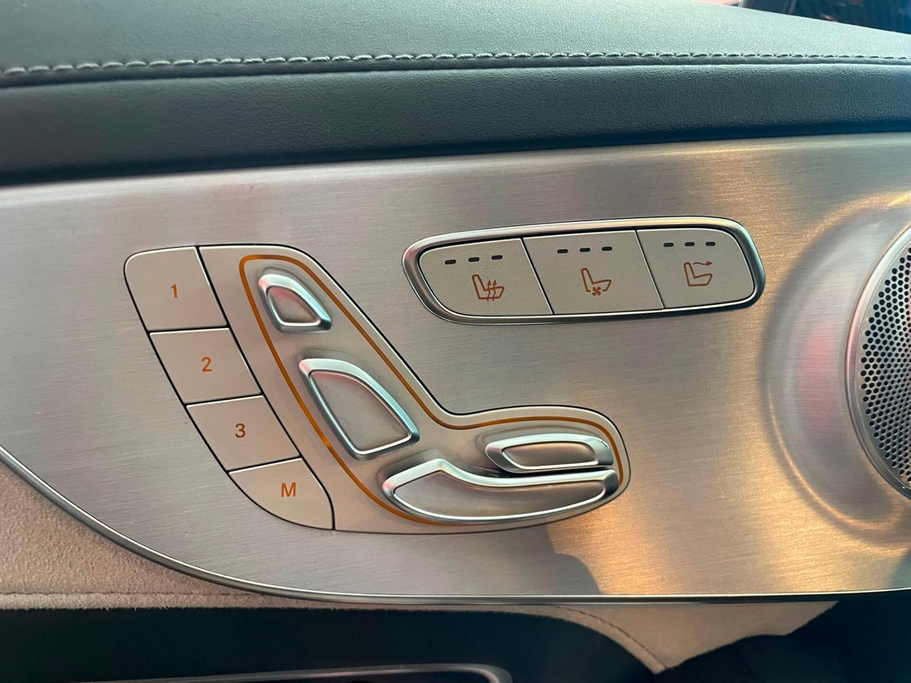 MERCEDES CLASSE C 63s AMG CABRIOLET