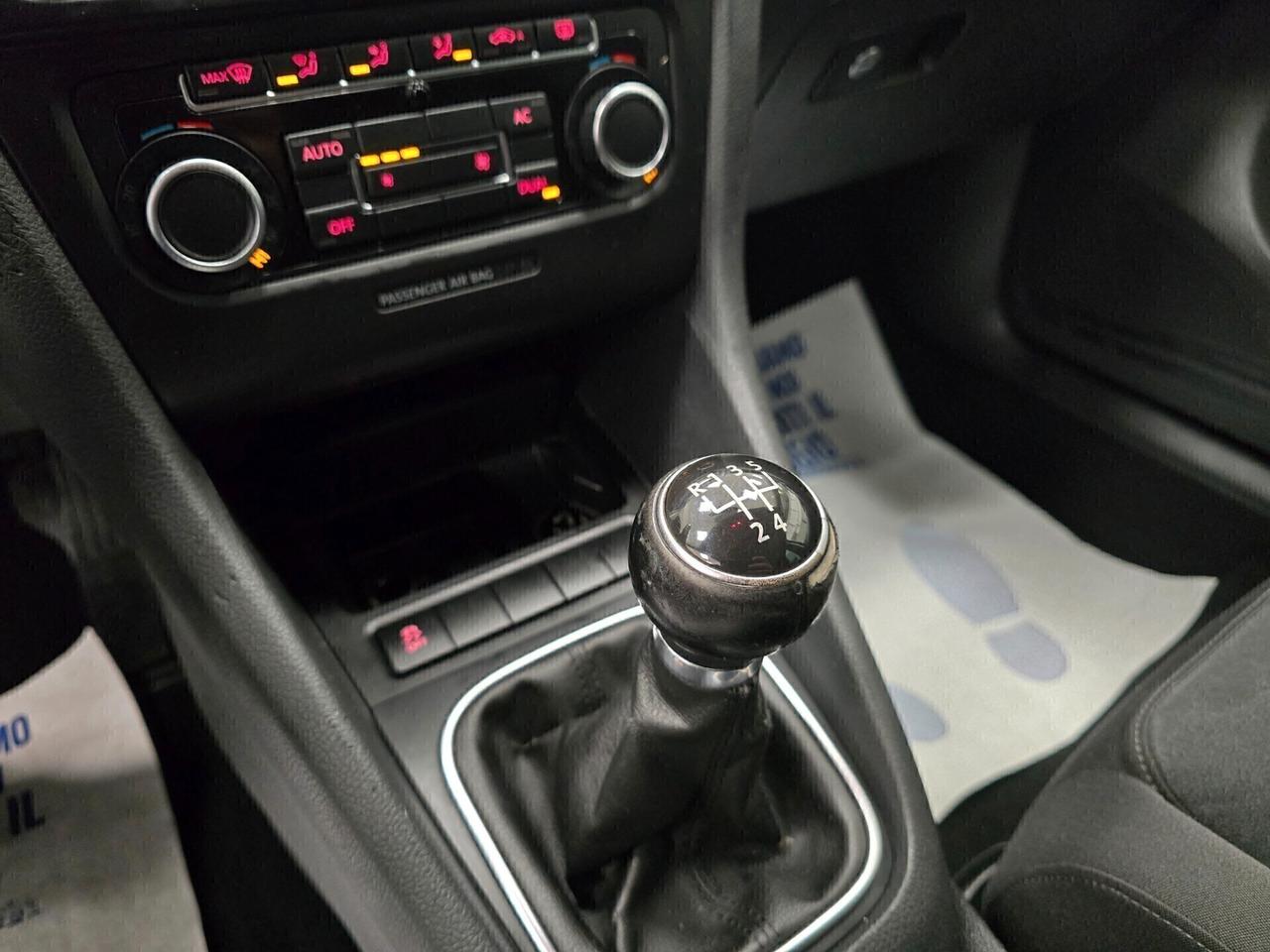 Vw Golf 1.6 TDI DPF 5p. Highline 105cv