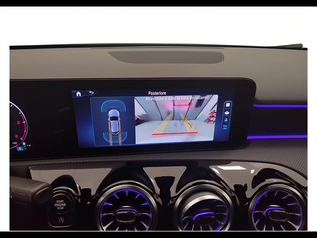 Mercedes-Benz Classe A - W177 2018 - A 180 d Premium auto