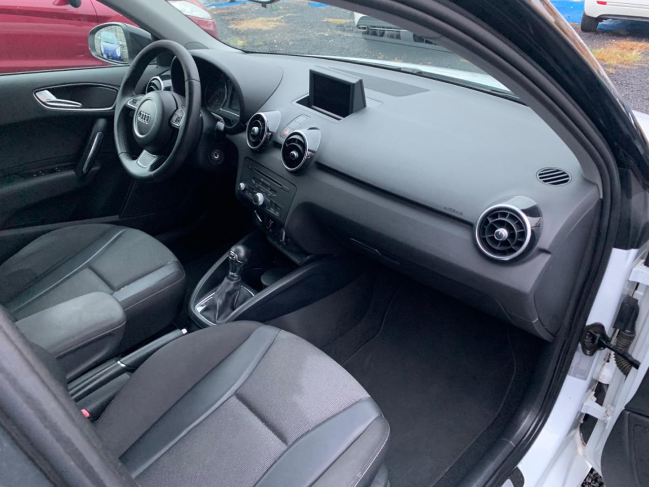 Audi A1 SPB 1.6 TDI S tronic Admired