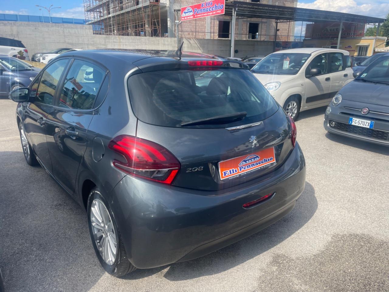 PEUGEOT 208 1.2 BENZINA 82 (CV) 2015
