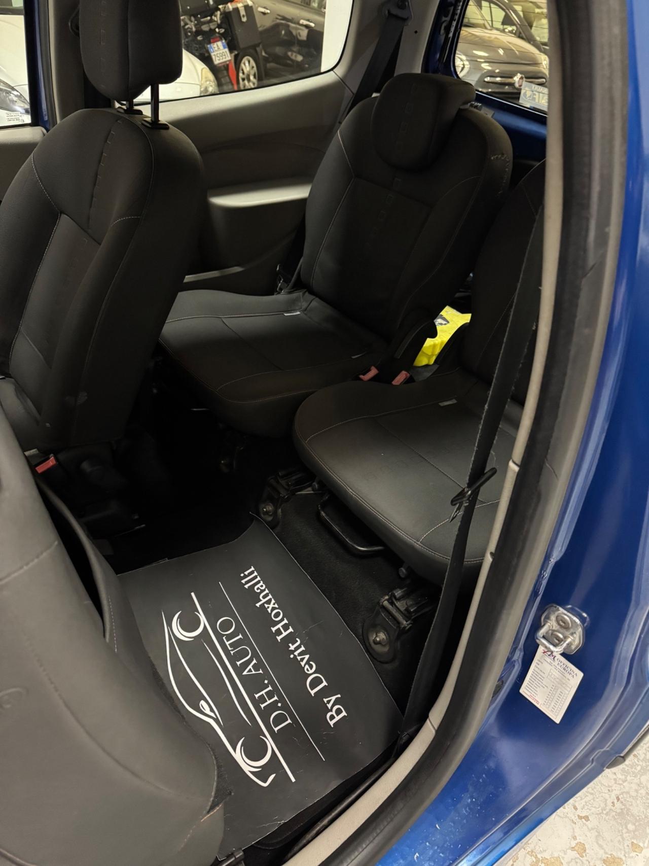 Renault Twingo 1.5 dCi 65CV Initiale